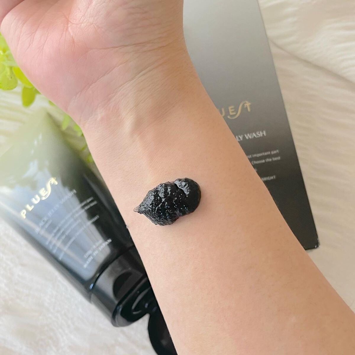 BLACK JELLY WASH(ブラックジェリーウォッシュ)/PLUEST/その他洗顔料を使ったクチコミ(2枚目)