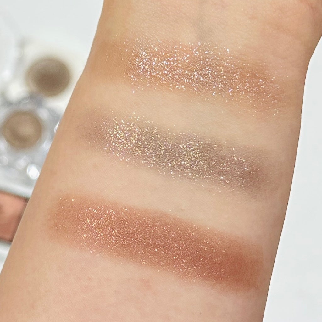 アディクション ザ アイシャドウ スパークル/ADDICTION/単色アイシャドウを使ったクチコミ(3枚目)