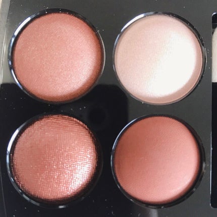 レ キャトル オンブル/CHANEL/アイシャドウパレットを使ったクチコミ(2枚目)