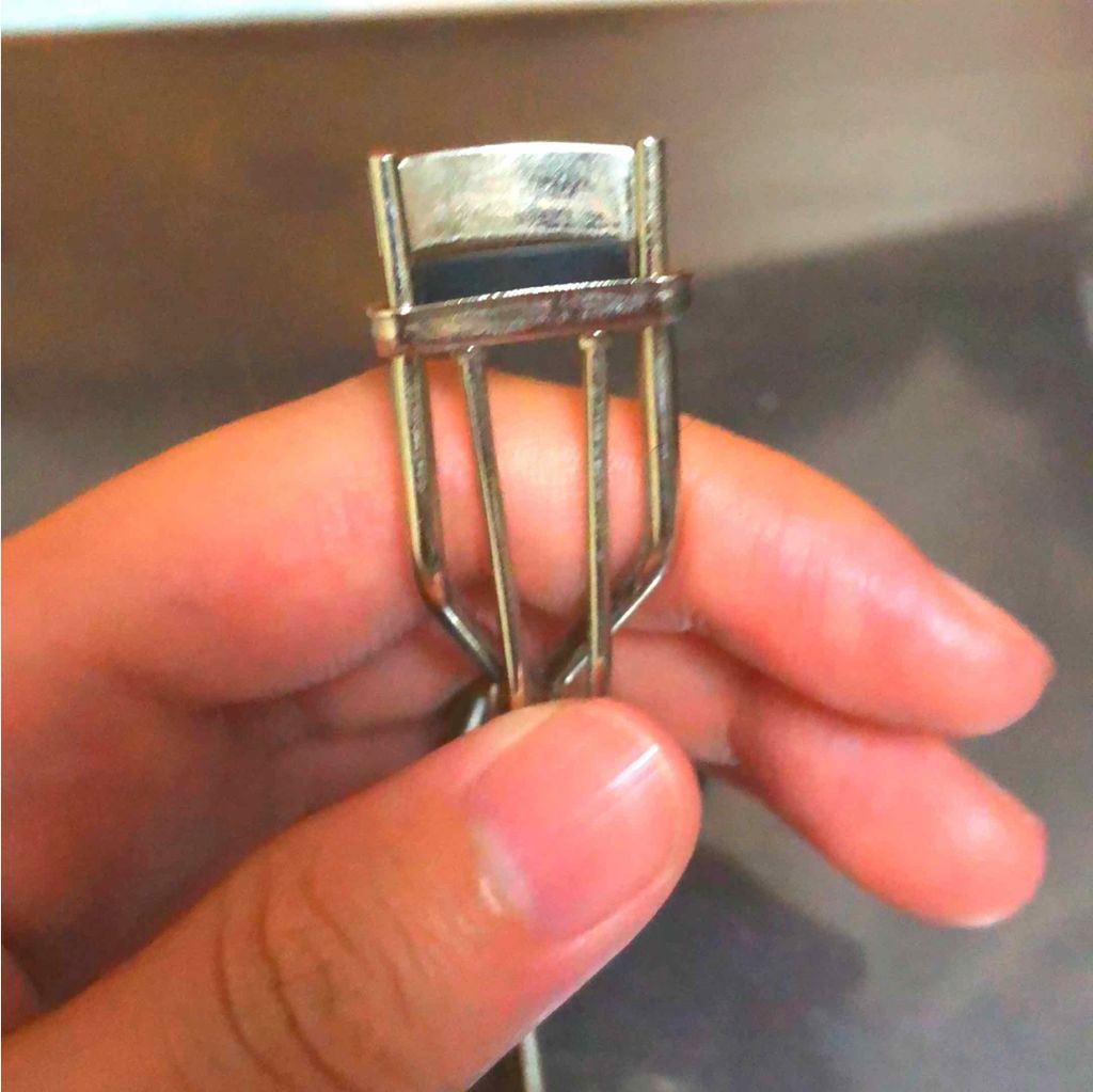 ミニアイラッシュカーラー/SHISEIDO/ビューラーを使ったクチコミ（2枚目）