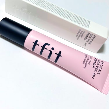 しっとり毛穴プライマー🫎🎀

Tfit
デリケートシルクヴェールアートプライマー
30ml

______________________________
毛穴や小じわなどのキメを整え、なめらかな肌に見