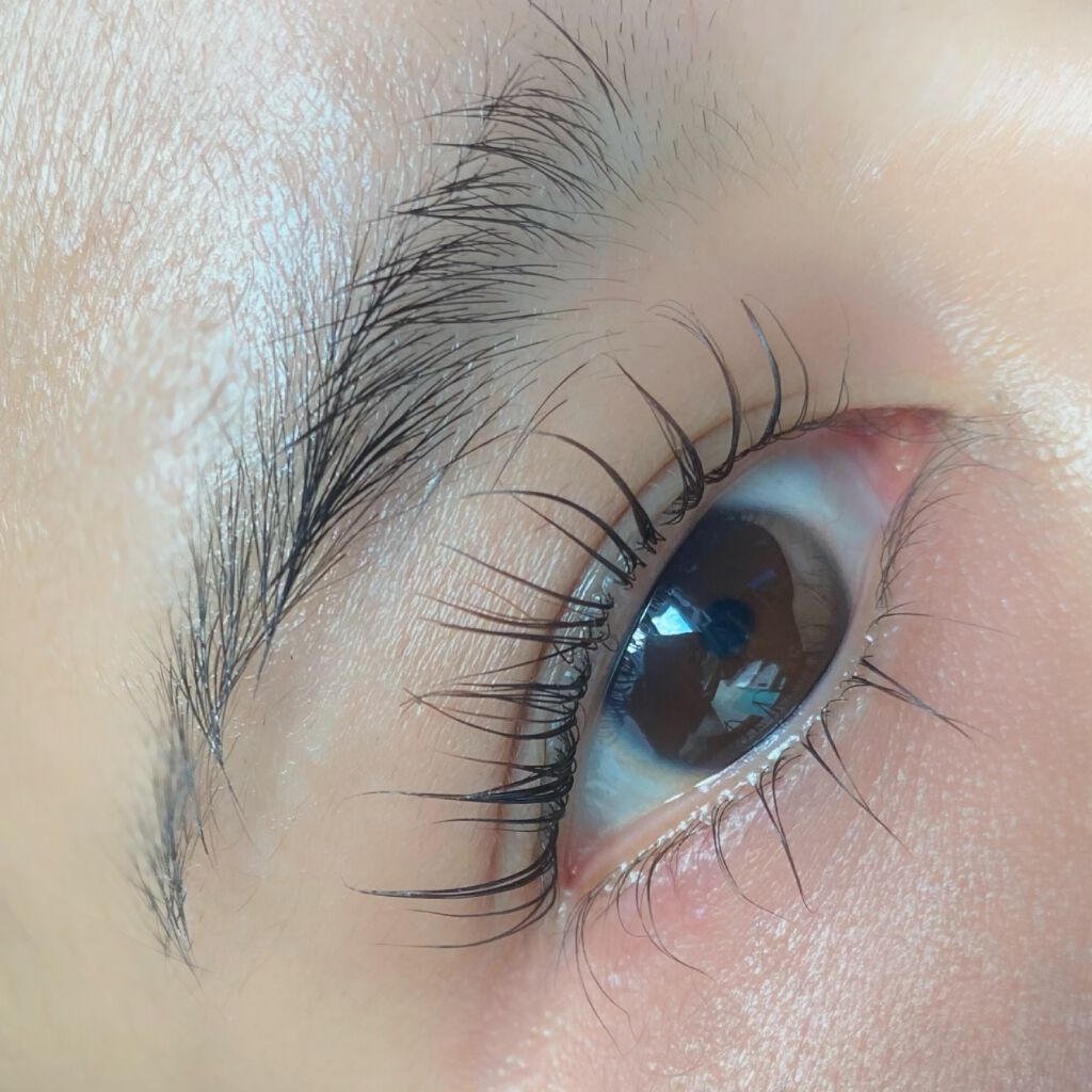 ぴぴ on LIPS 「まつげパーマセットのレビュー🥰🥰🥰🥰🥰ひっさびさにまつげパー..」(4枚目)