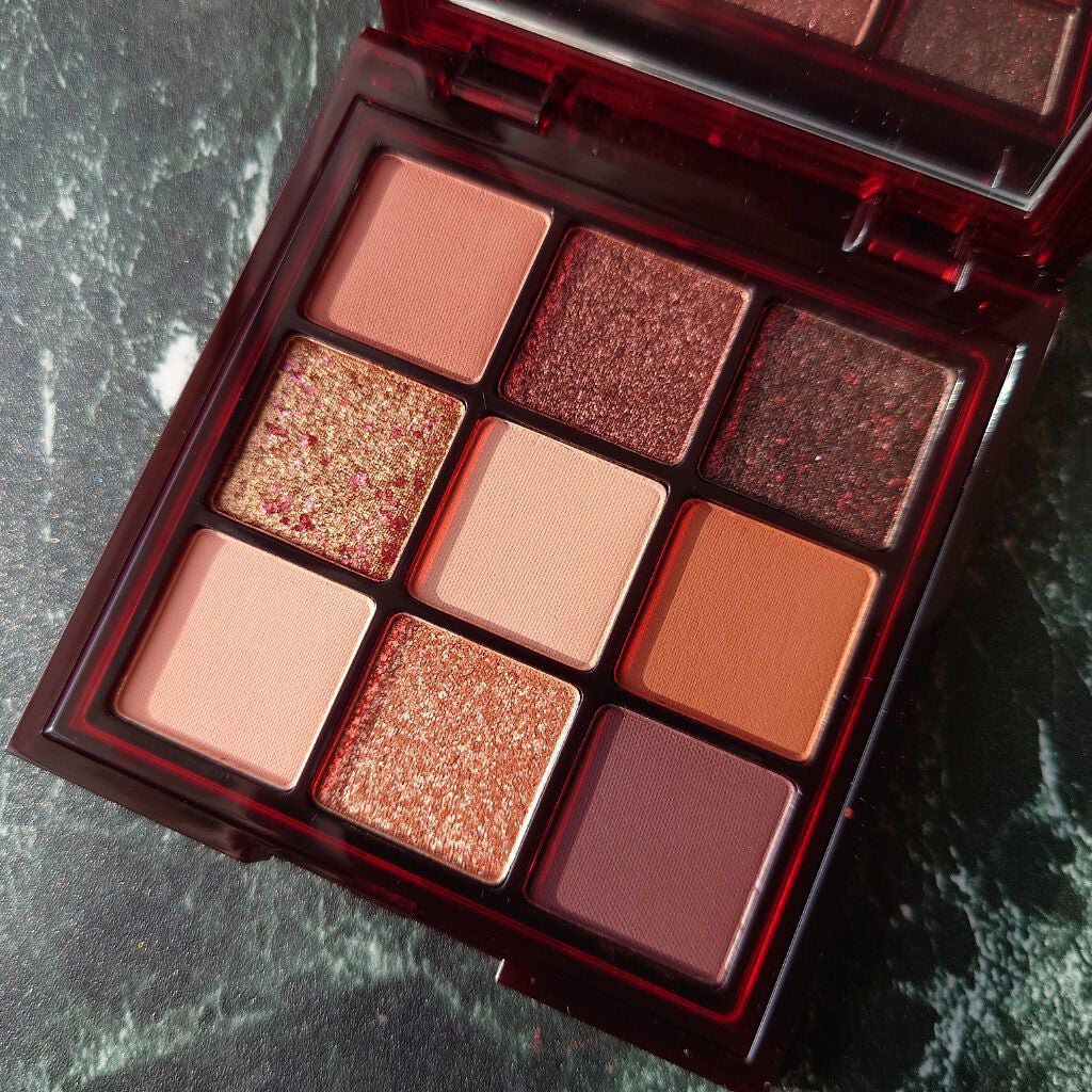 BROWN obsessions/Huda Beauty/アイシャドウパレットを使ったクチコミ(2枚目)