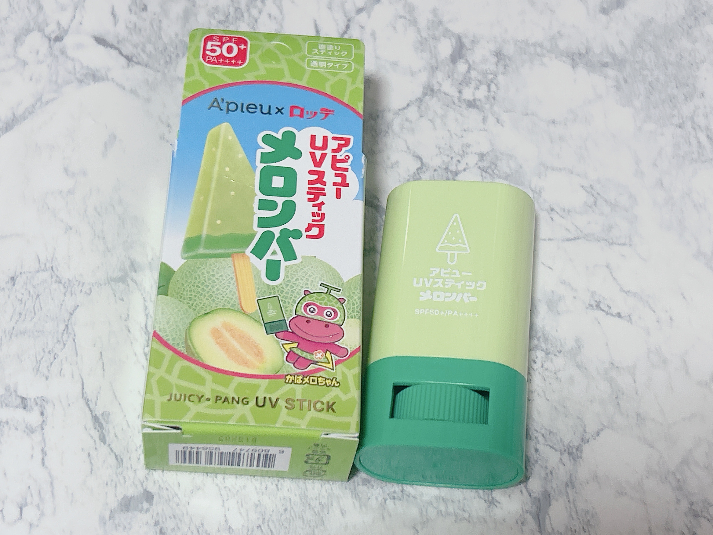 アピュー ジューシーパン UVスティック(スイカバー/メロンバー) メロンバー/A’pieu/日焼け止めスティックを使ったクチコミ（1枚目）