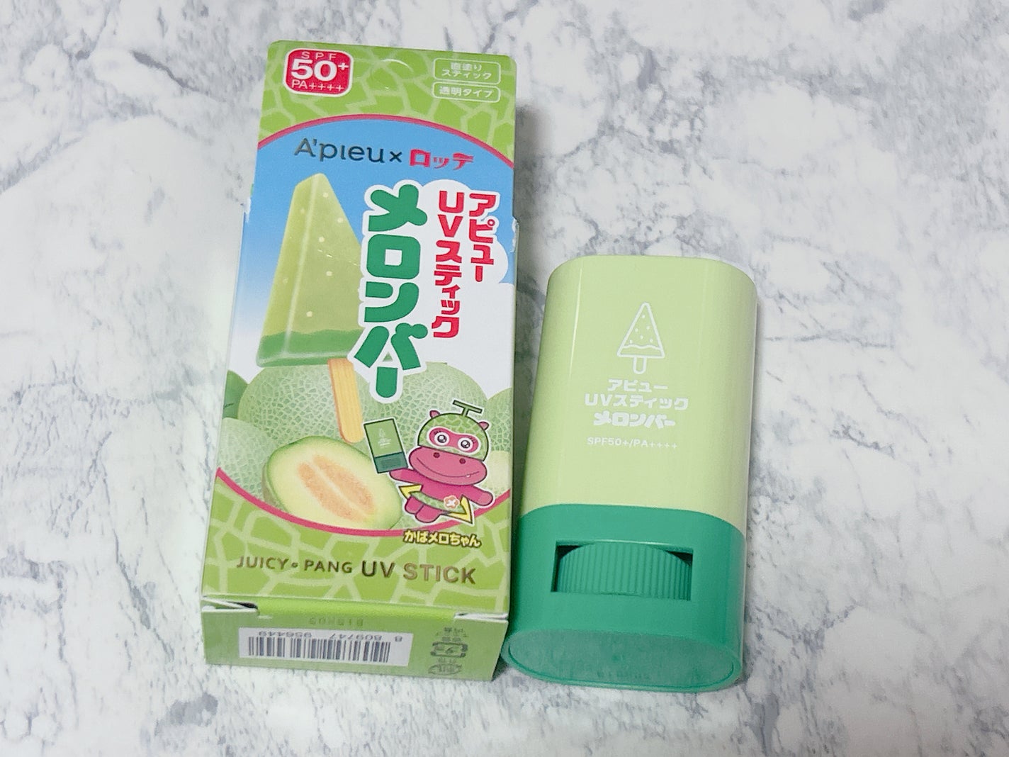 アピュー ジューシーパン UVスティック(スイカバー/メロンバー)/A’pieu/日焼け止めスティックを使ったクチコミ(1枚目)