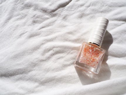 フローリックネイルラッカー/エレガンス クルーズ/マニキュアを使ったクチコミ(1枚目)