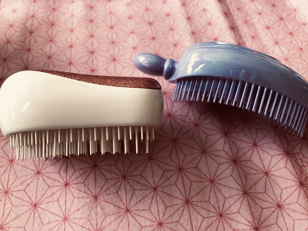 ファンファン アンタングルヘアブラシ/フランフラン/ヘアブラシを使ったクチコミ（3枚目）
