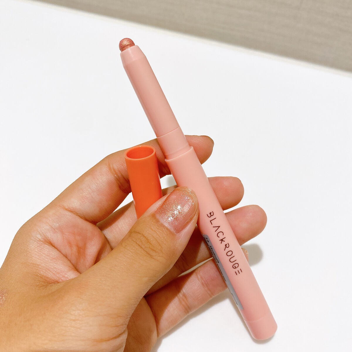 パワープルーフスティックシャドウ/BLACK ROUGE/スティックアイシャドウを使ったクチコミ(1枚目)