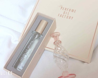   こんにちは〜！
  お久しぶりです✌️

  
  前からずっと気になっていたthe perfume
  oil factoryを買うことが出来たので、それを
  紹介しようと思います！！

  私