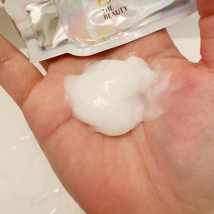 ザビューティ うるツヤチャージヘアパック/エッセンシャル/ヘアマスク・ヘアパックを使ったクチコミ(5枚目)