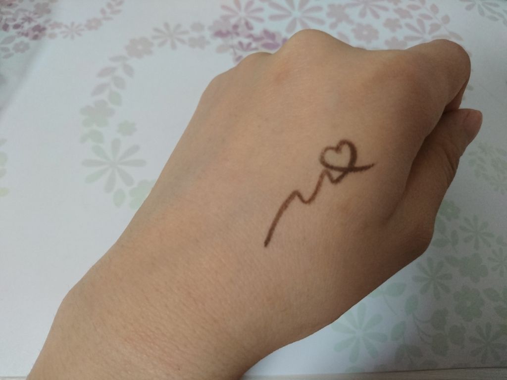 クリーミータッチライナー/キャンメイク/ジェルアイライナーを使ったクチコミ(2枚目)