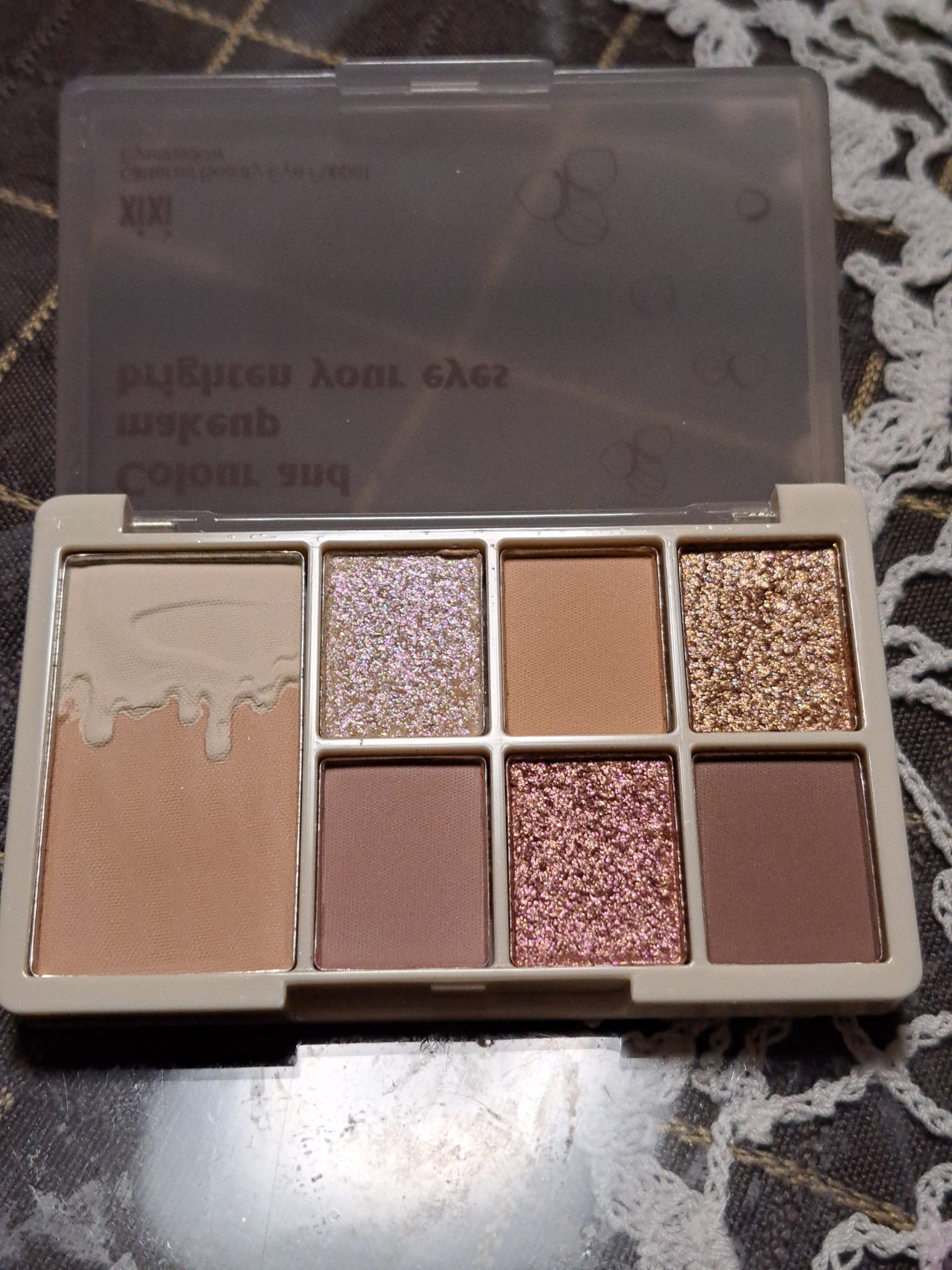 セブンカラーアイシャドウパレット/xixi/アイシャドウパレットを使ったクチコミ(2枚目)