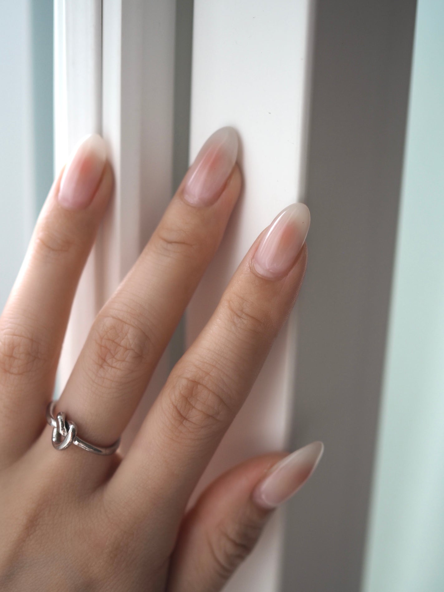 Kaco🎀 on LIPS 「【夏にオススメネイル🍑】私が夏にオススメなのはじゅわっと可愛い..」(2枚目)