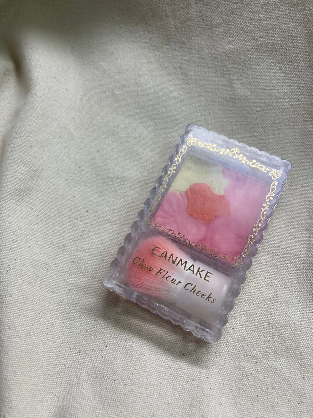 グロウフルールチークス/キャンメイク/パウダーチークを使ったクチコミ(1枚目)