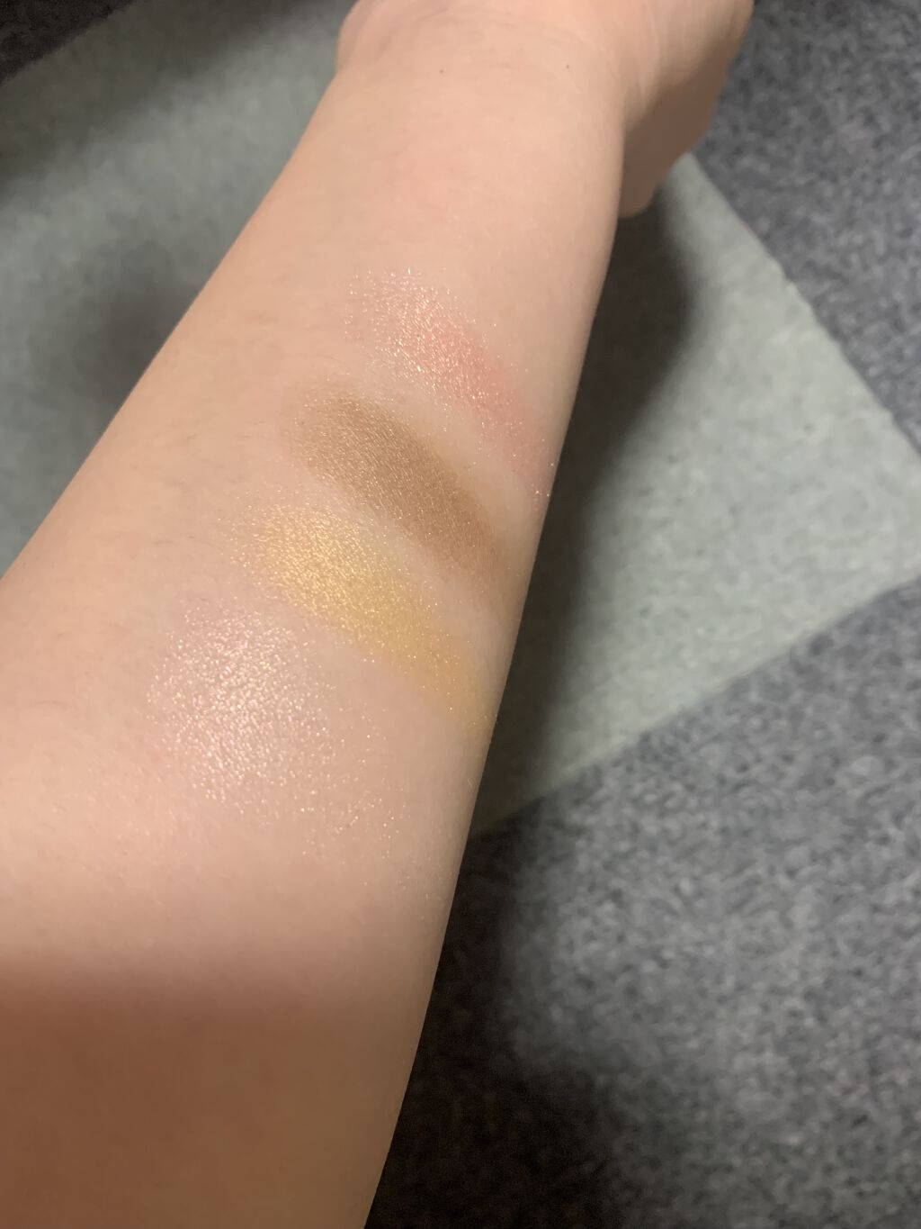 リアルクローズシャドウ/excel/アイシャドウパレットを使ったクチコミ（2枚目）