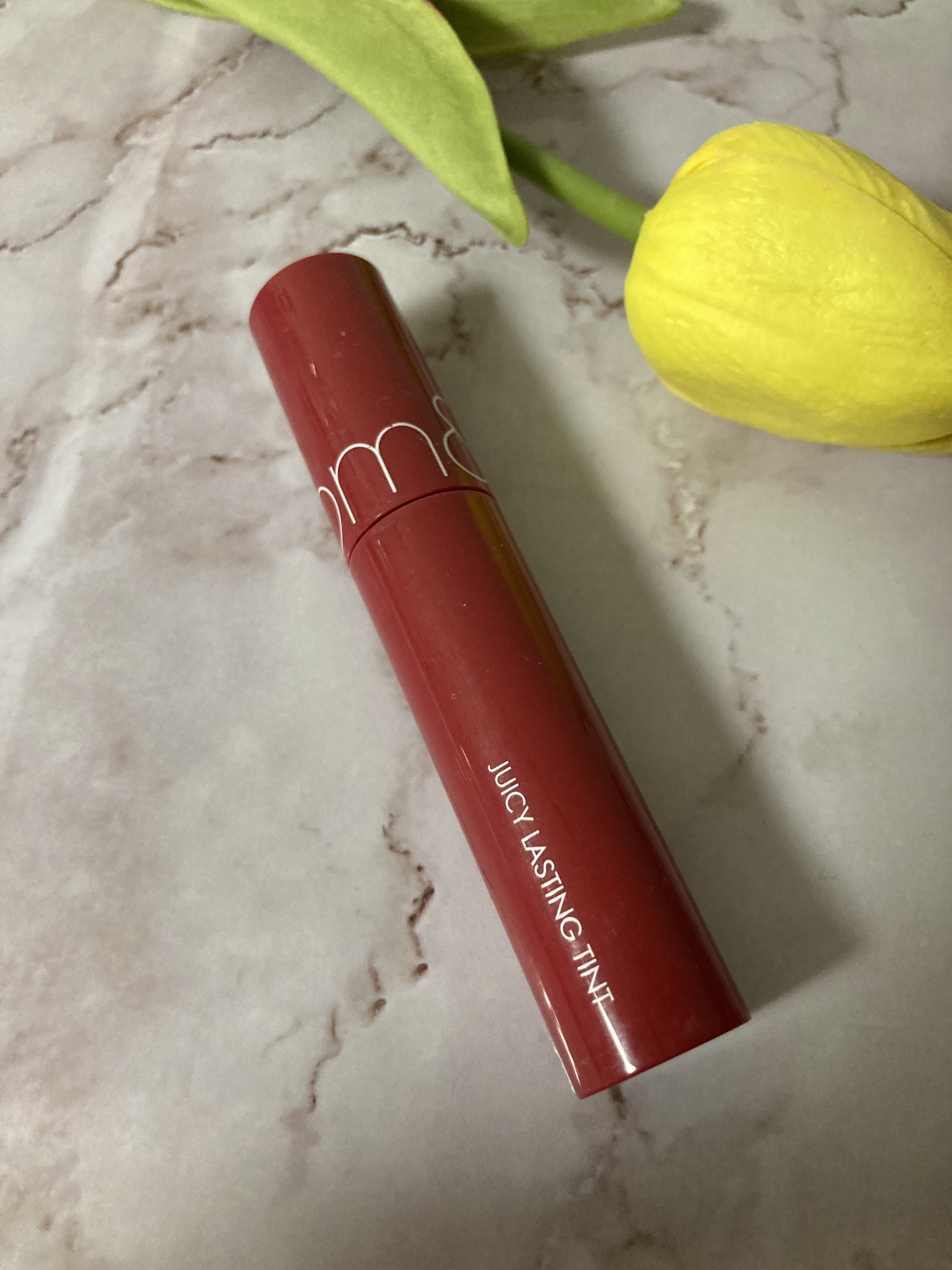 ジューシーラスティングティント/rom&nd/リップティントを使ったクチコミ（1枚目）