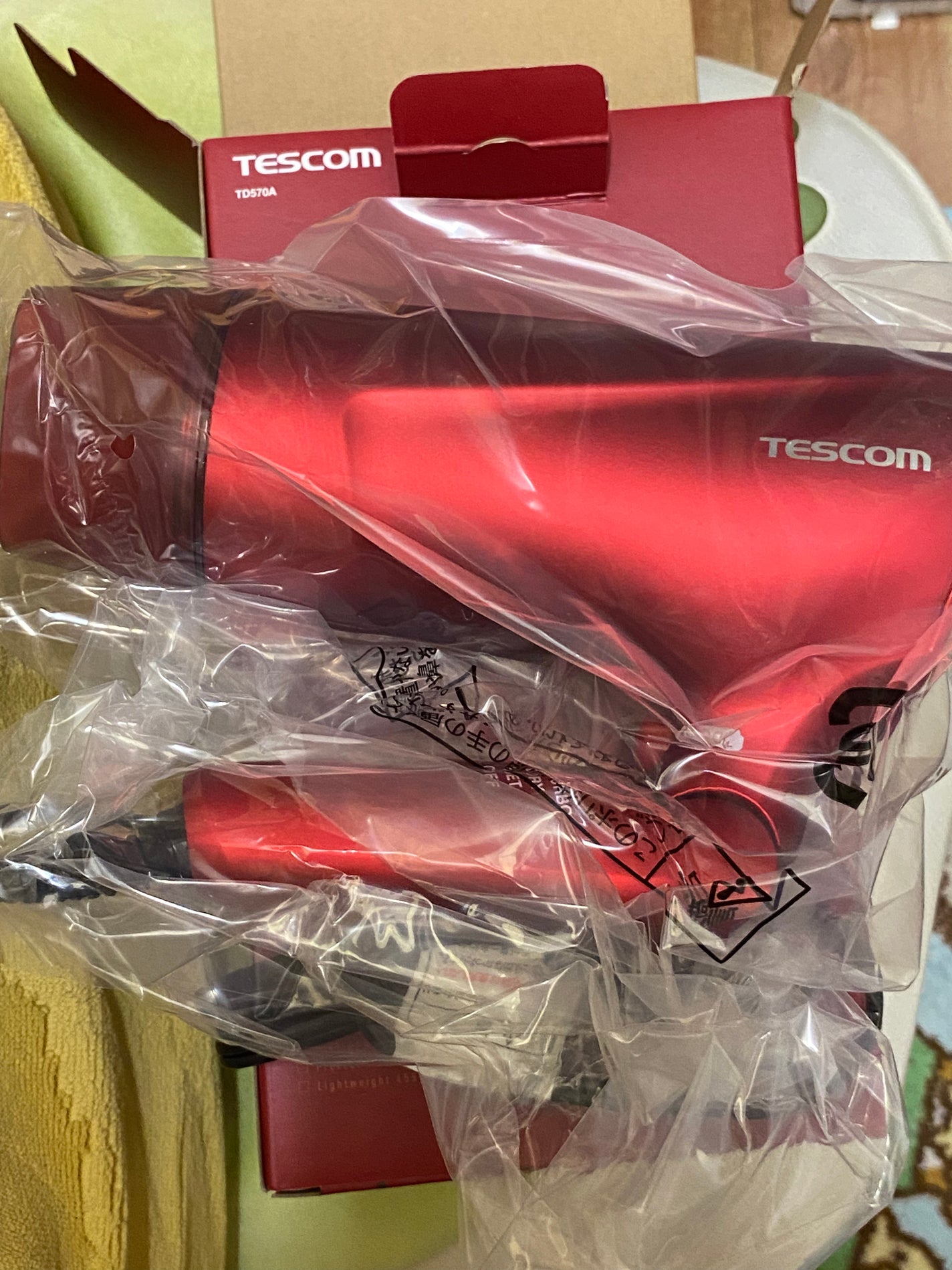 マイナスイオンドライヤーTESCOM TID925/テスコム/ドライヤーを使ったクチコミ(5枚目)