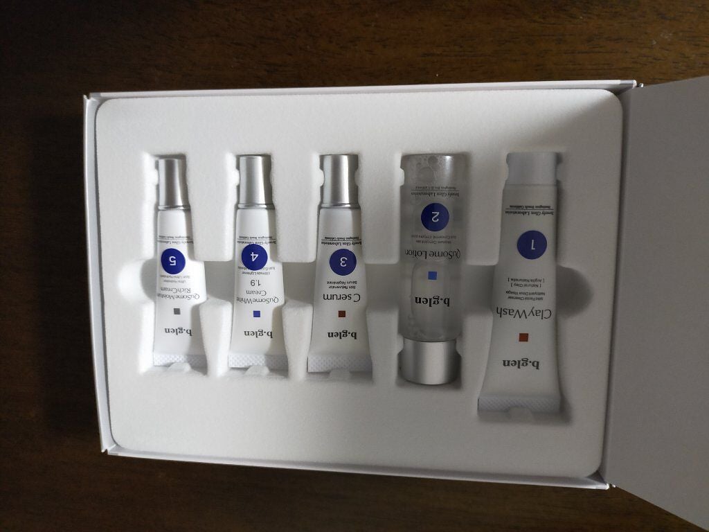 ホワイトケア トライアルセット/b.glen/スキンケアキットを使ったクチコミ(1枚目)