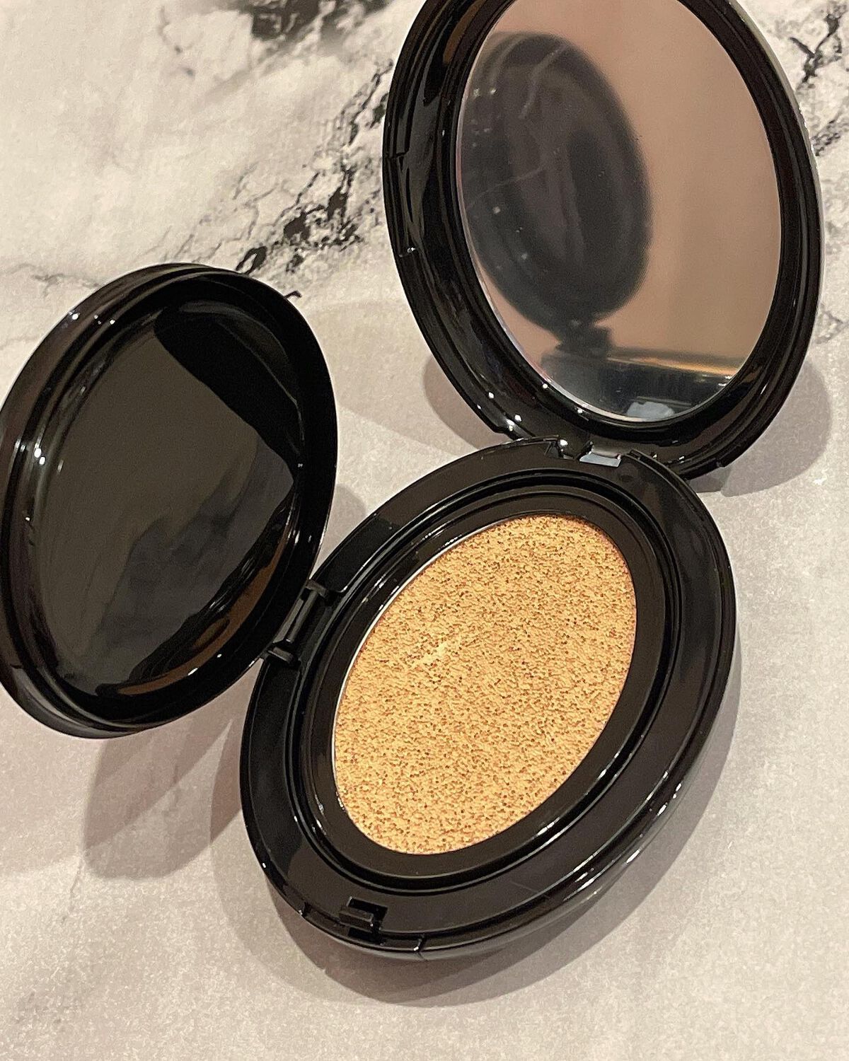 マスクフィットクッション/TIRTIR(ティルティル)/クッションファンデーションを使ったクチコミ(2枚目)