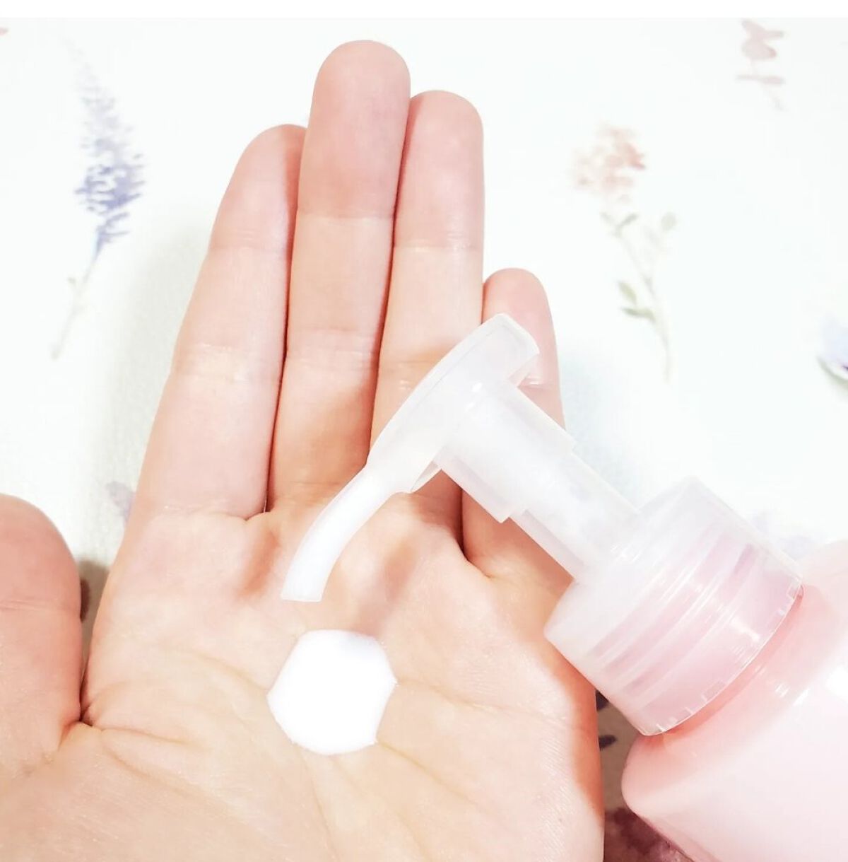 ミルキーエマルジョン/Laeisis/乳液を使ったクチコミ（3枚目）