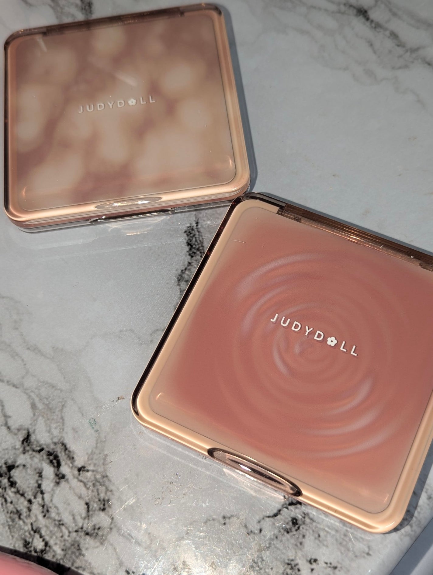 JUDYDOLL メリハリマスターパレット/JUDYDOLL/パウダーハイライトを使ったクチコミ(2枚目)