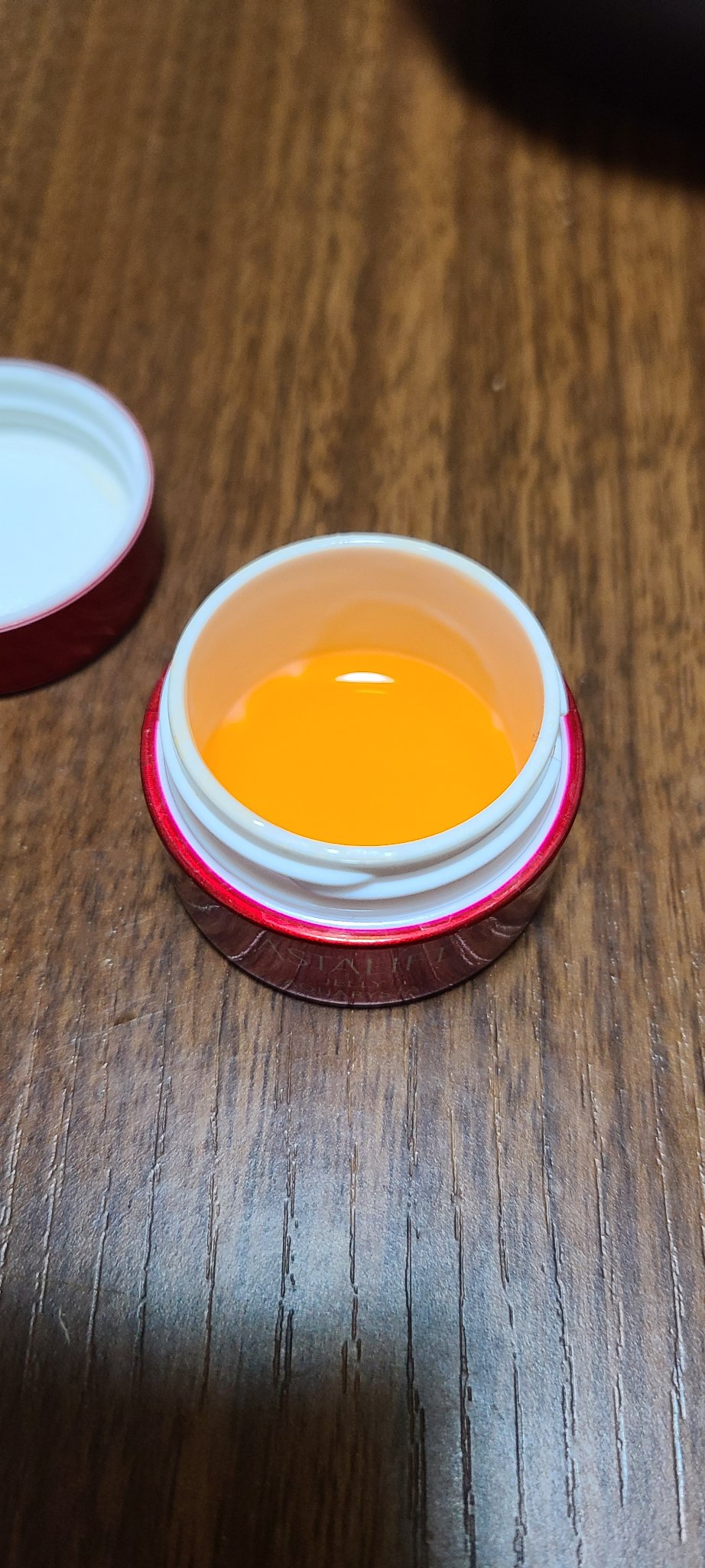 アスタリフト ジェリー アクアリスタのクチコミ「#アスタリフト #ジェリー アクアリスタ

廃盤？リニューアル？？なくなって悲しい🥺
頻繁には.....」（2枚目）