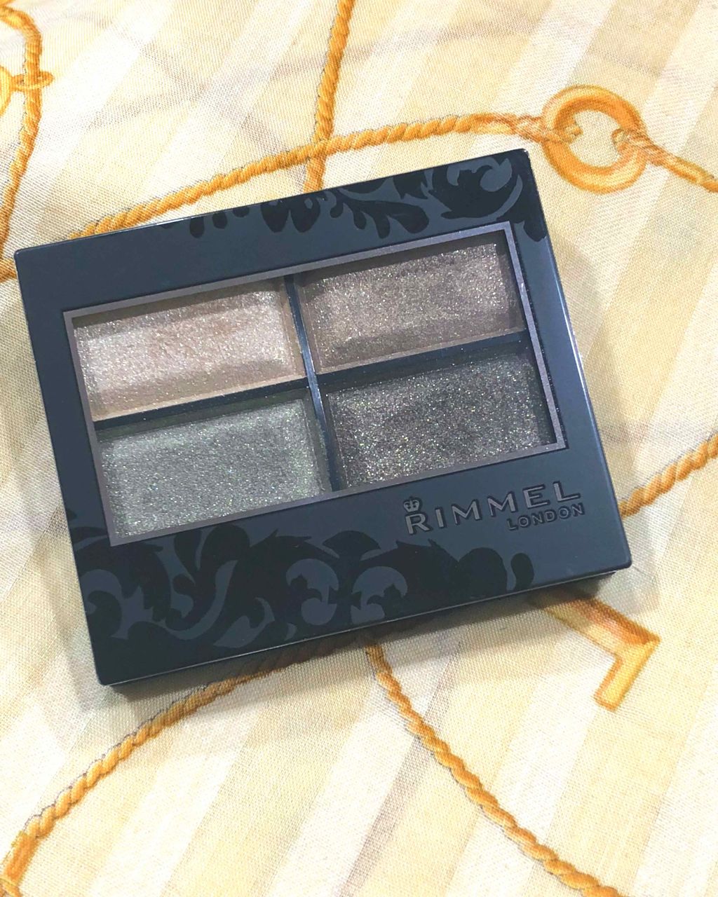 ロイヤルヴィンテージ アイズ/リンメル ロンドン/アイシャドウパレットを使ったクチコミ(1枚目)