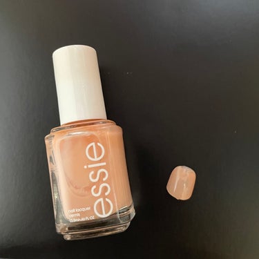 エッシー エッシー オリジナル ネイルポリッシュのクチコミ「

essie の オリジナルネイルポリッシュ666ハイクラスアフェア

2枚目 1度塗り
3.....」（2枚目）