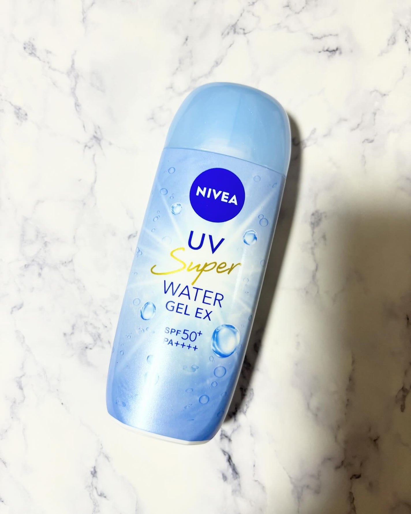 comaki on LIPS 「ニベア花王からいただきました。これからはちょっとでも外に出る時..」(2枚目)