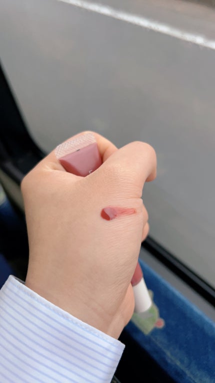 リップエッセンスカラー/無印良品/リップグロスを使ったクチコミ(2枚目)