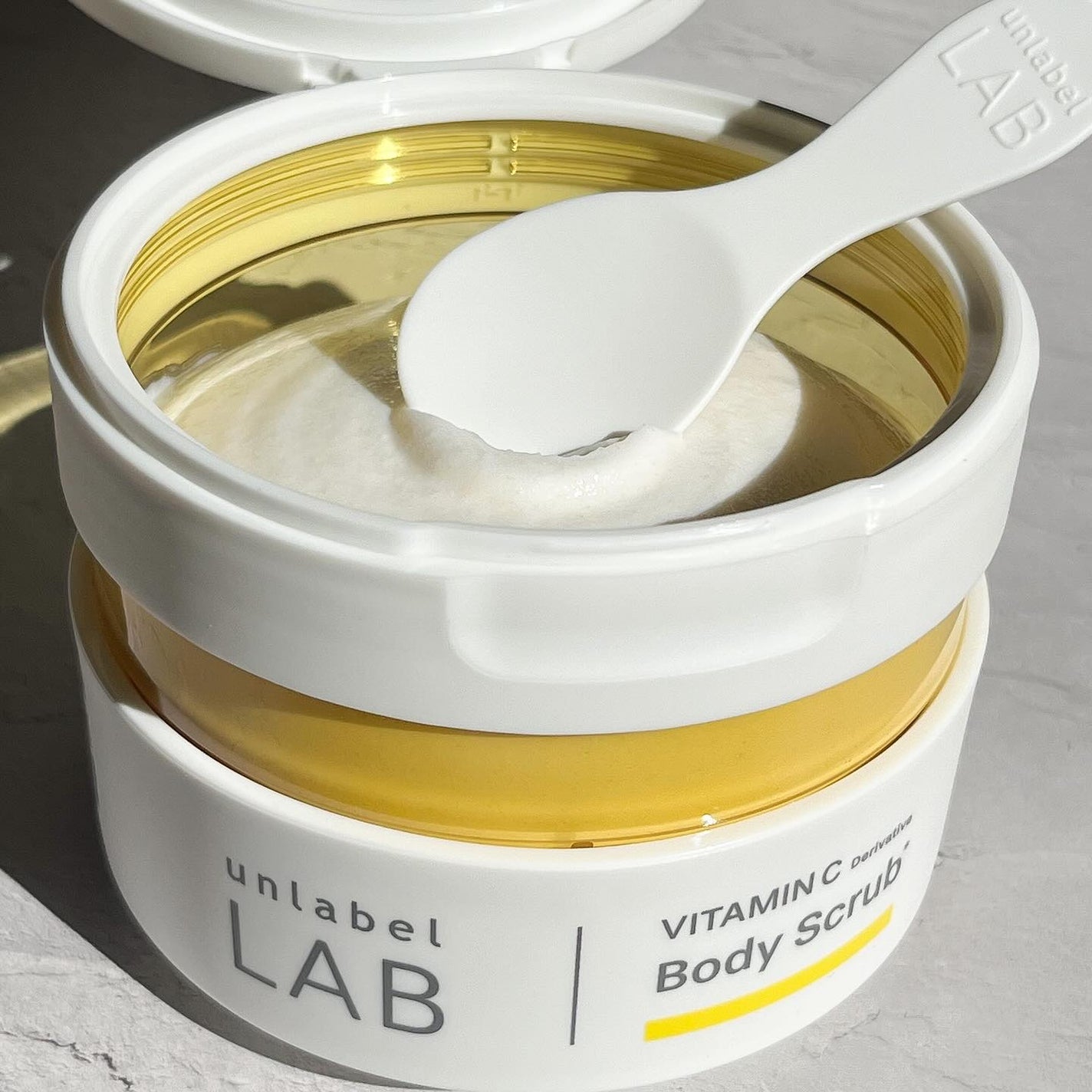 V クリーミーモイスト ボディスクラブ/unlabel/ボディスクラブを使ったクチコミ(1枚目)