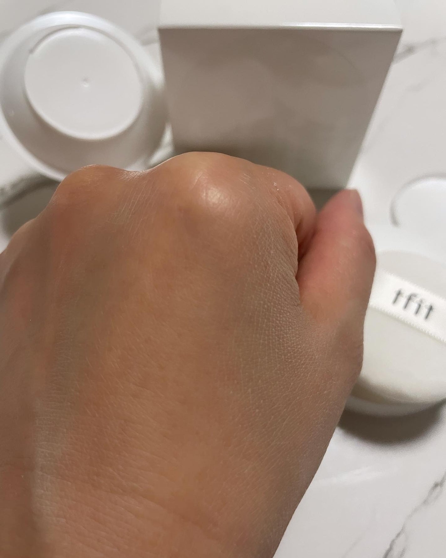 トランスルーセントセットフィニッシングパウダー/TFIT/ルースパウダーを使ったクチコミ(4枚目)