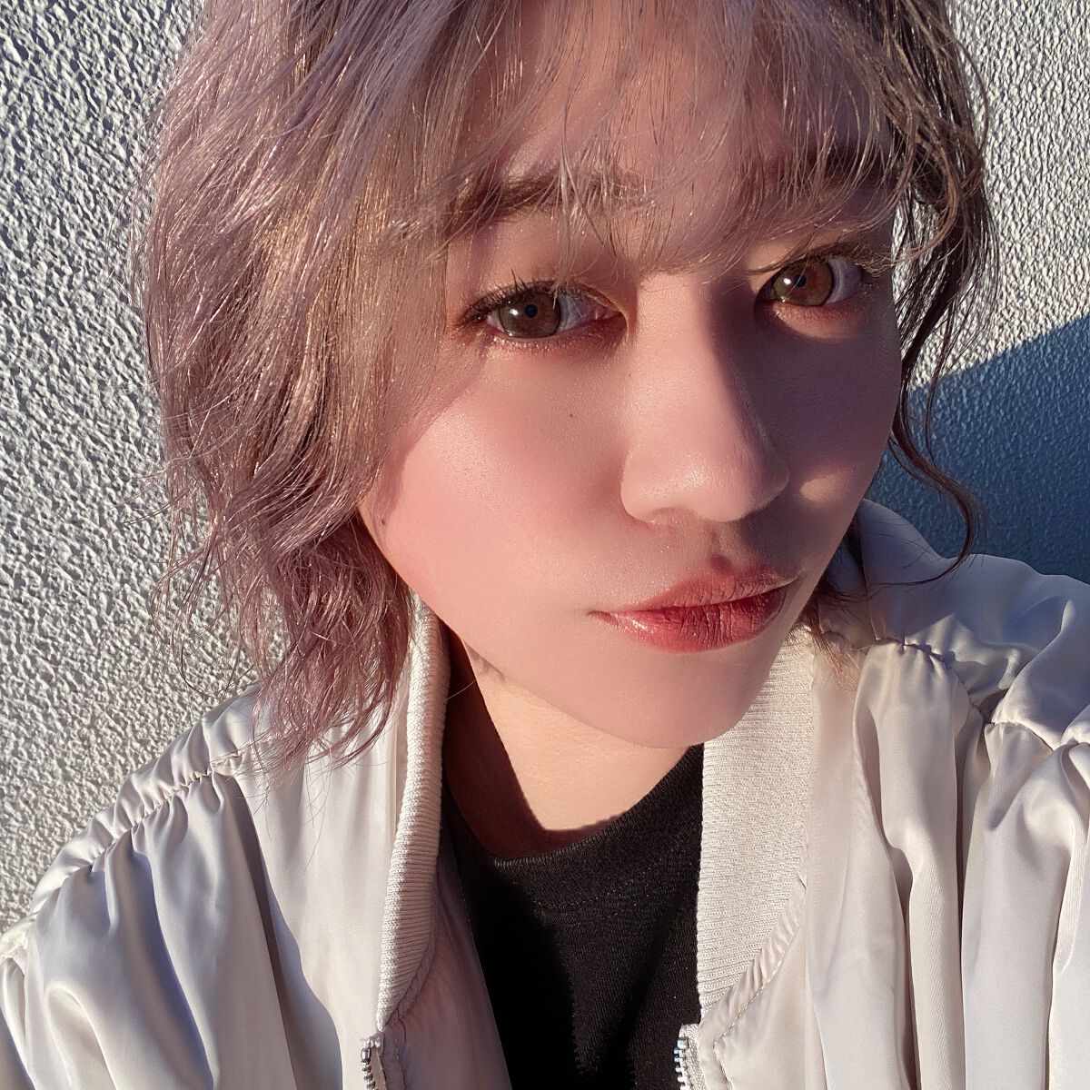 MISAKI on LIPS 「今回のヘアカラーは、ホワイトグレージュ!暖かくなってきたから明..」(3枚目)