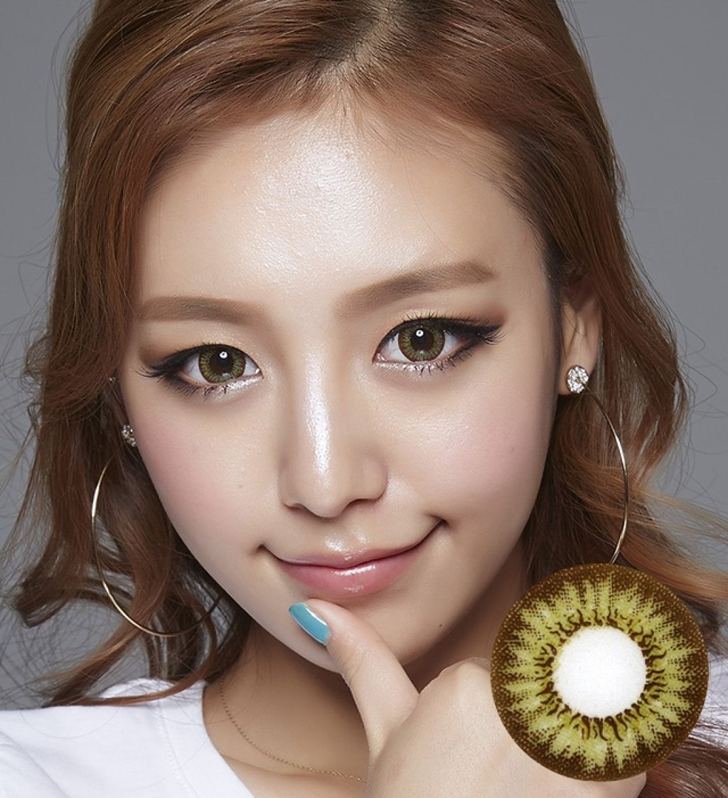 シャンパン/THEPIEL/カラーコンタクトレンズを使ったクチコミ（1枚目）