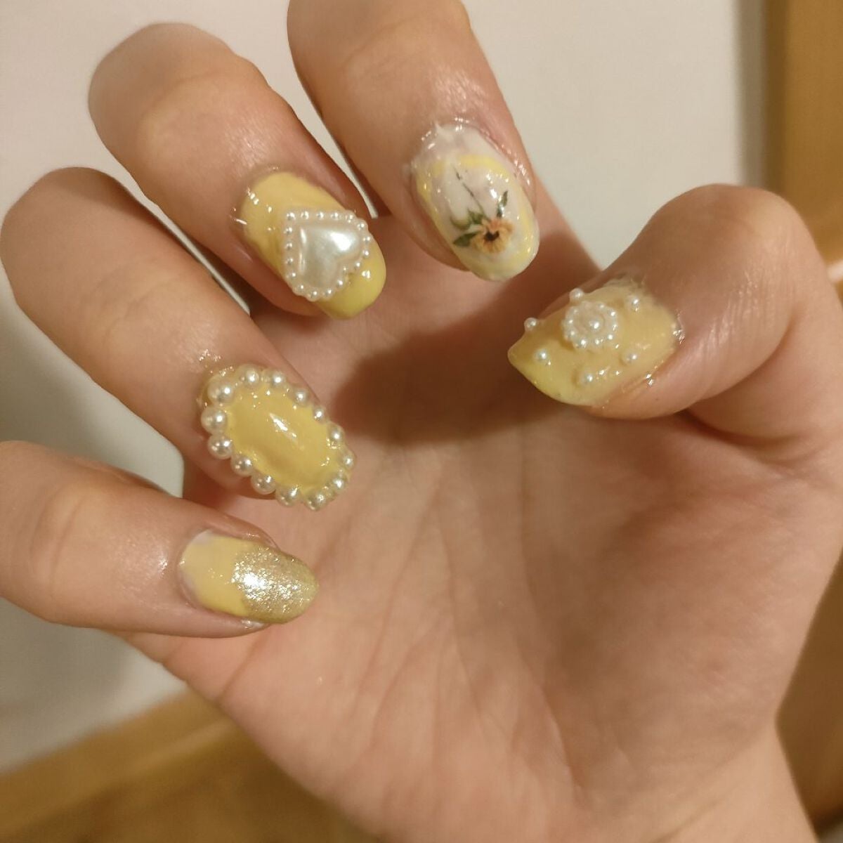 カラフルネイルズ/キャンメイク/マニキュアを使ったクチコミ(4枚目)