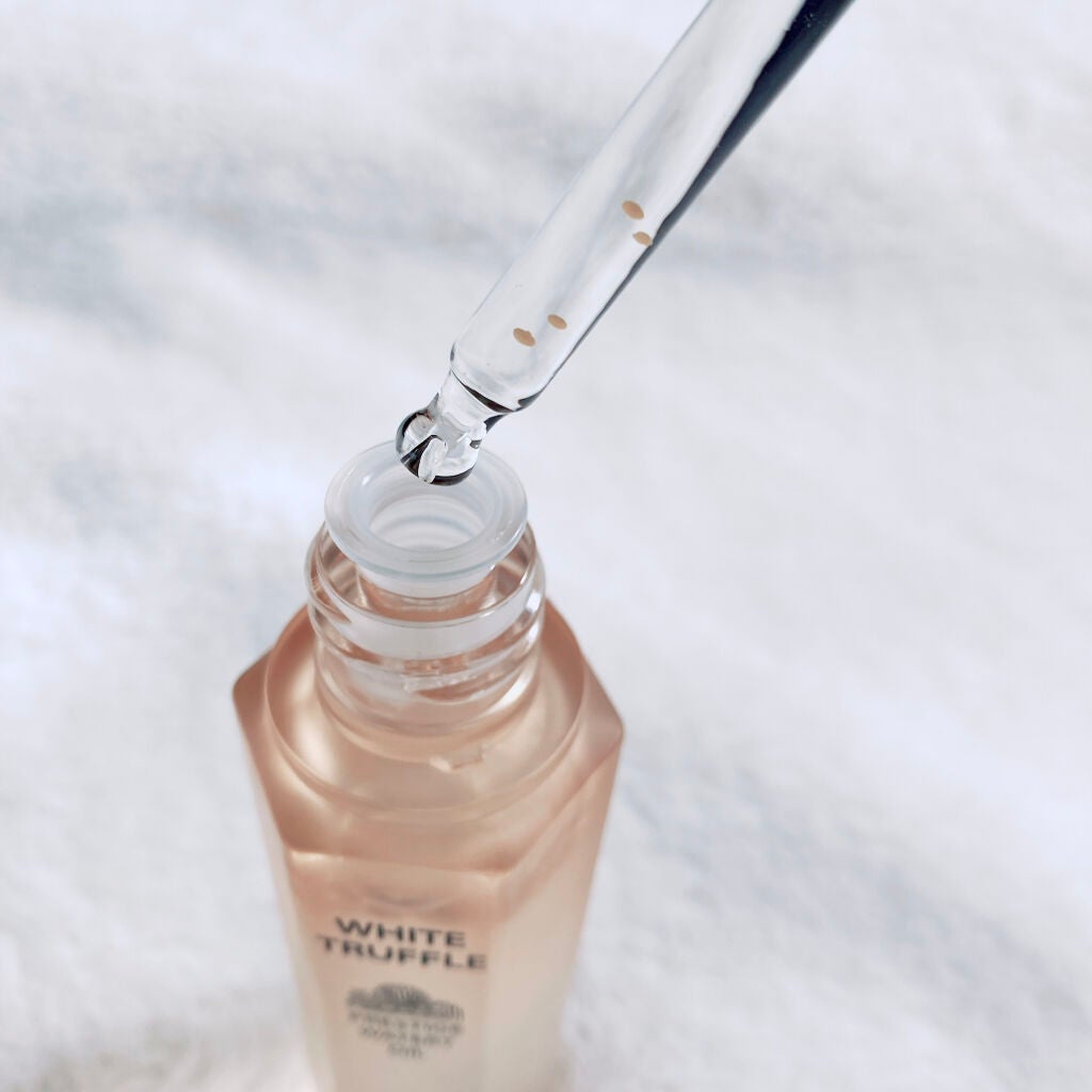 ホワイトトリュフプレステージウォータリーオイル/ダルバ/フェイスオイルを使ったクチコミ(2枚目)