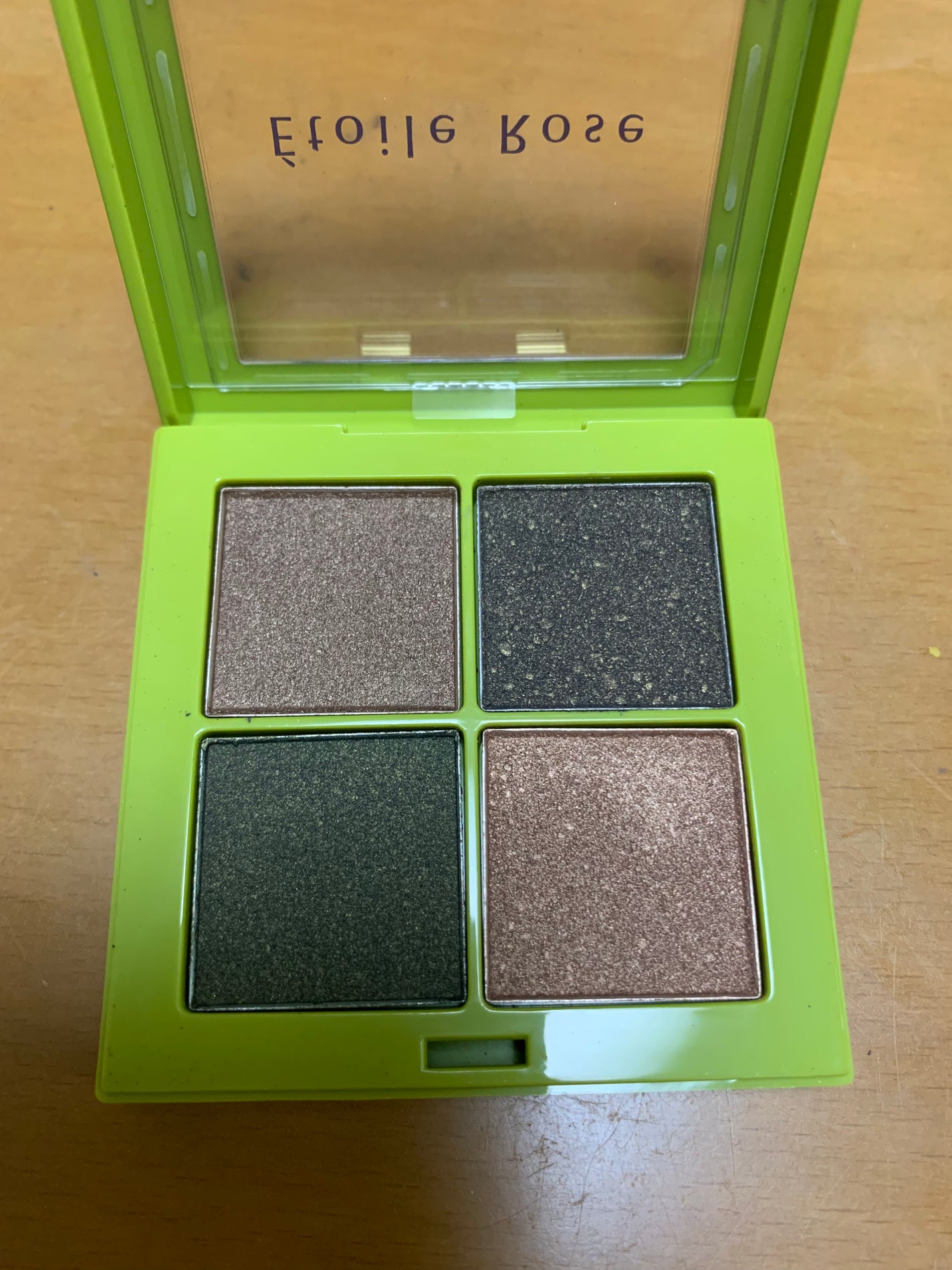 4色アイシャドウ/Étoile Rose/アイシャドウパレットを使ったクチコミ(2枚目)