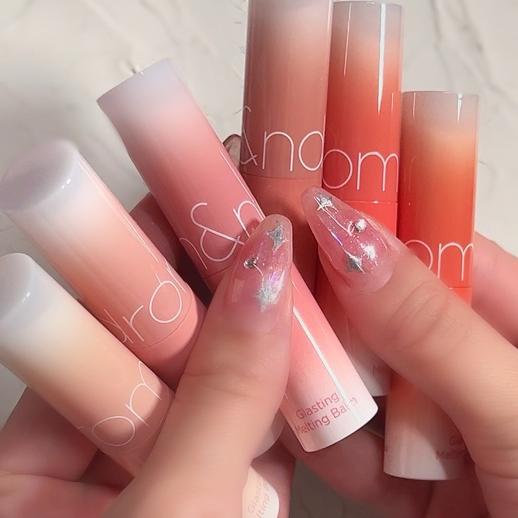 グラスティングメルティングバーム/rom&nd/リップバームを使ったクチコミ(1枚目)