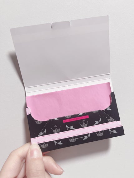 強力あぶらとり紙/コンビニック セレクティ プリンセス/あぶらとり紙を使ったクチコミ(4枚目)