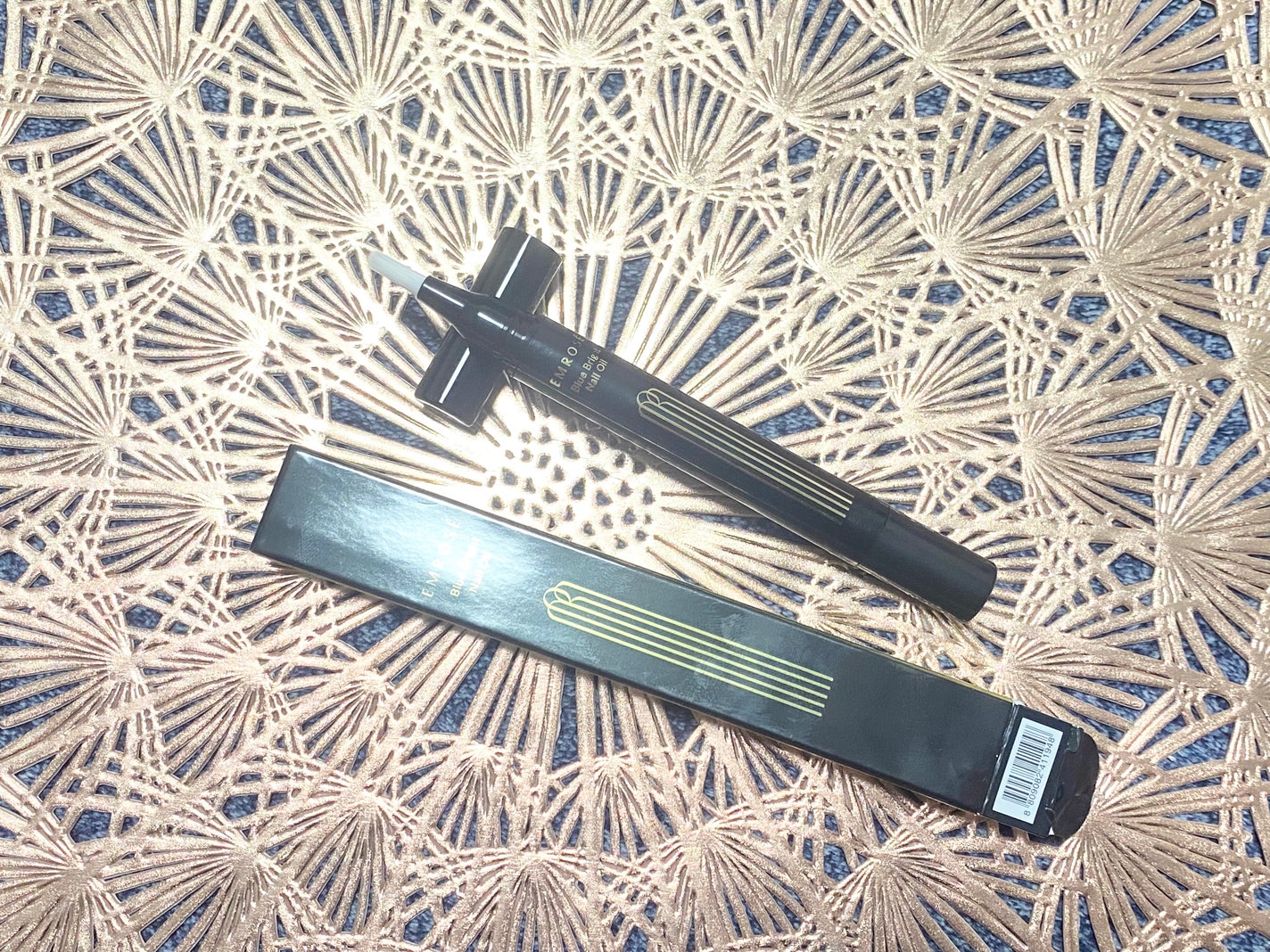 ブルーブライトネイルオイル/EMROSÉ/ネイルオイル・トリートメントを使ったクチコミ(5枚目)