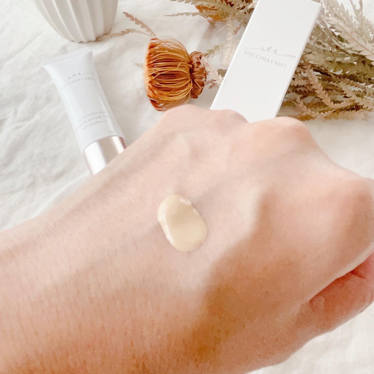 薬用クリアエステヴェール/Macchia Label/リキッドファンデーションを使ったクチコミ(3枚目)