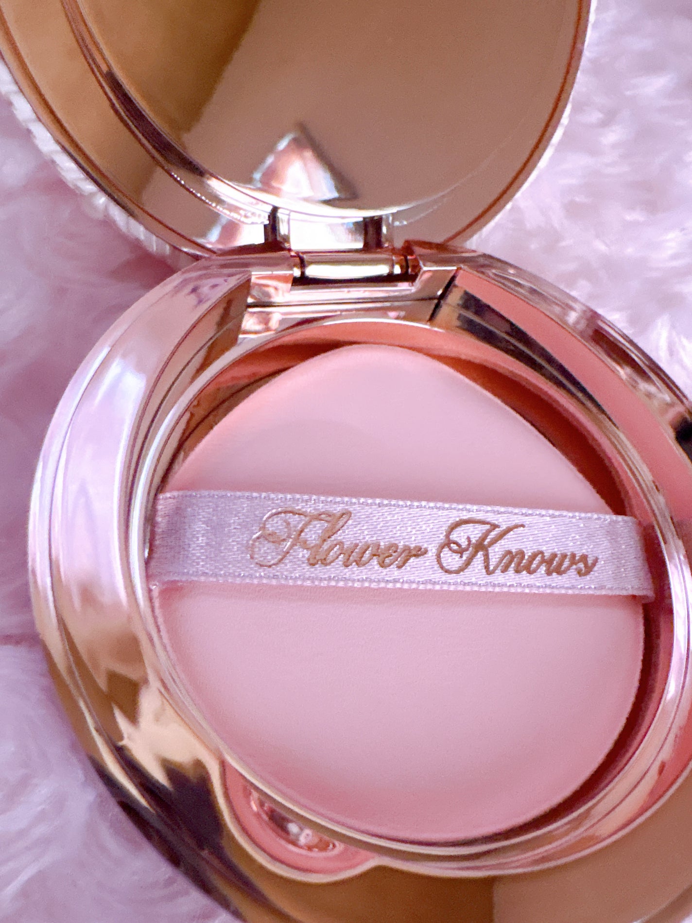 ストロベリーキューピッドコレクション プレストパウダー/FlowerKnows/プレストパウダーを使ったクチコミ(3枚目)