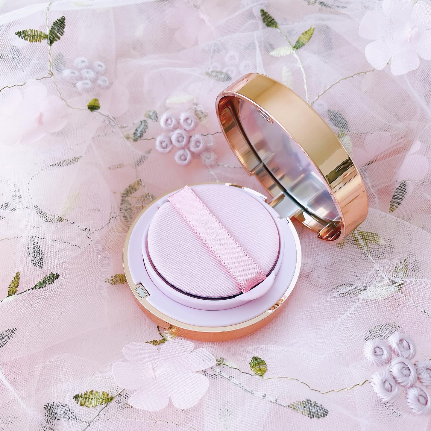 ピンクティーツリーカバーアップグロウクッション 17号 フローラルベージュ/APLIN/クッションファンデーションを使ったクチコミ（2枚目）