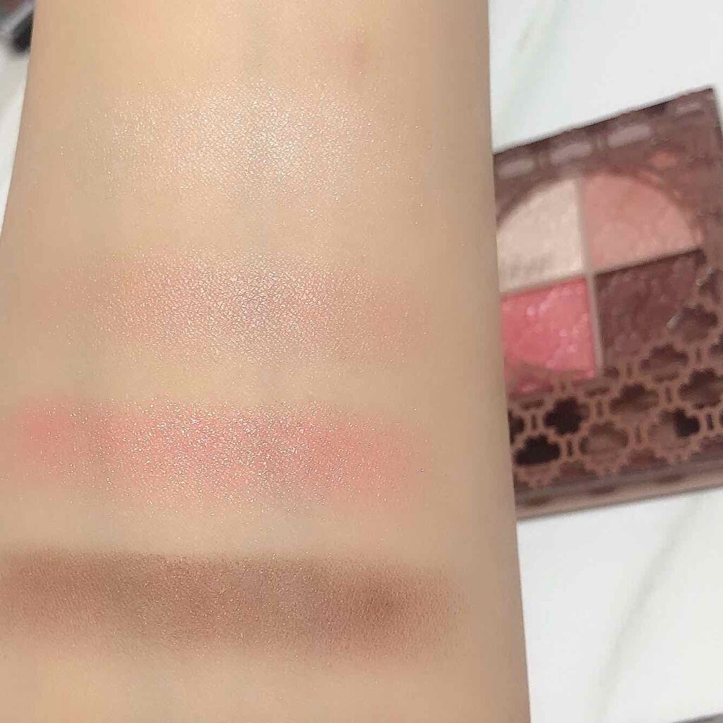 グロッシーリッチ アイズ N/Visée/アイシャドウパレットを使ったクチコミ（3枚目）