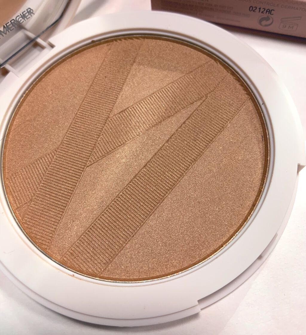 ローズ ピルエット イルミネーター/ローラ メルシエ/パウダーハイライトを使ったクチコミ（2枚目）