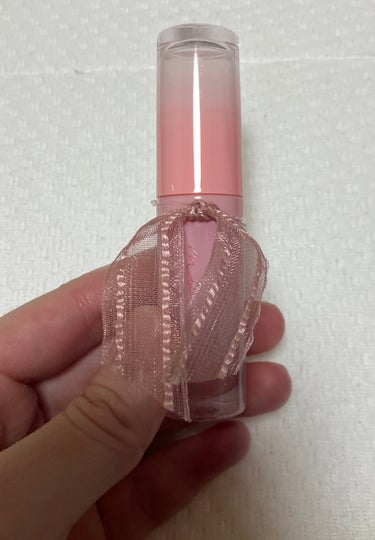 PERIPERA インク ムード グロイ ティントのクチコミ「キュートなピンクリップ🎀💄

PERIPERA　インク ムード グロイ ティント
　　　　　　.....」（3枚目）