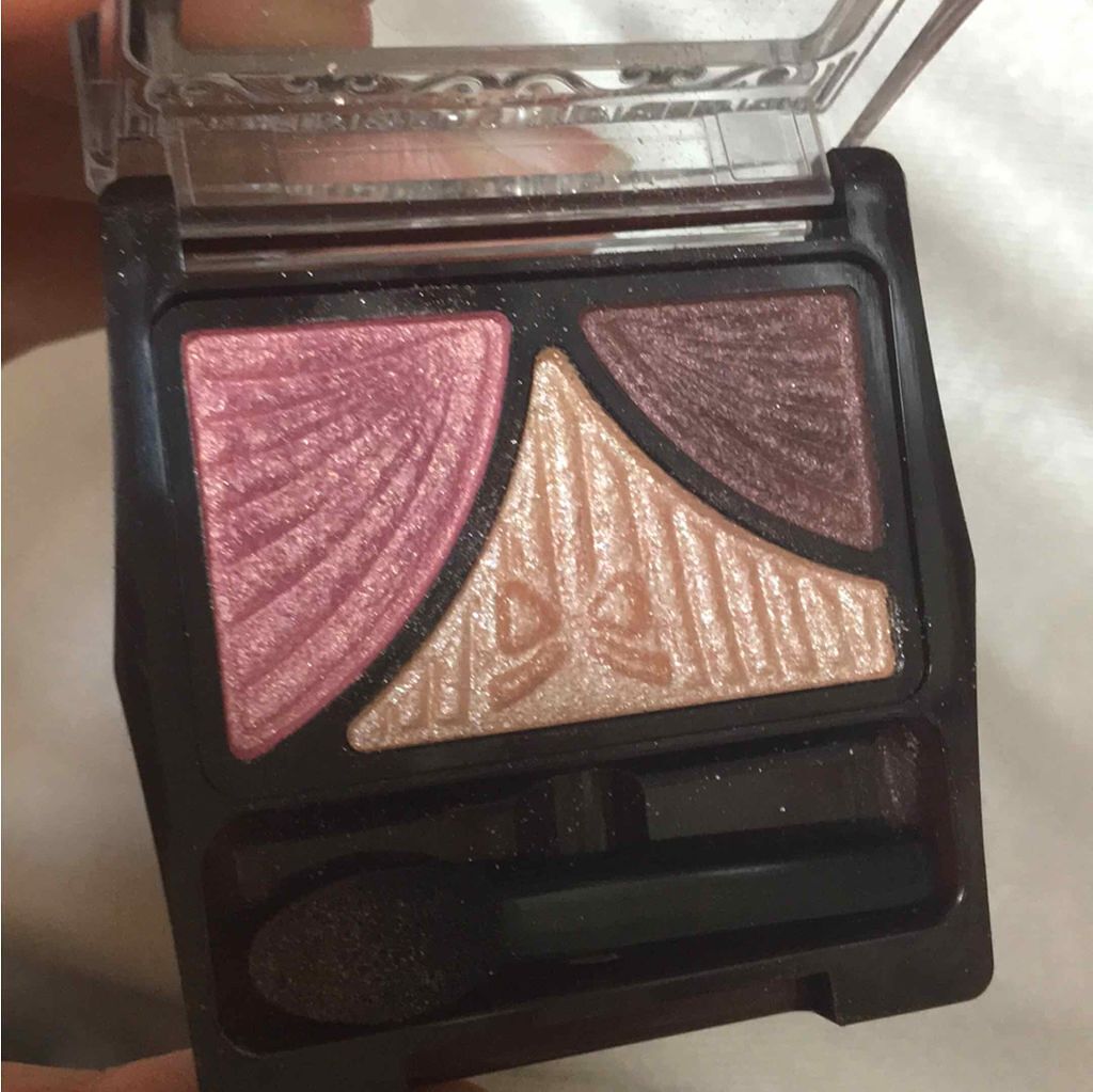 ジューシーピュアアイズ/キャンメイク/アイシャドウパレットを使ったクチコミ（2枚目）