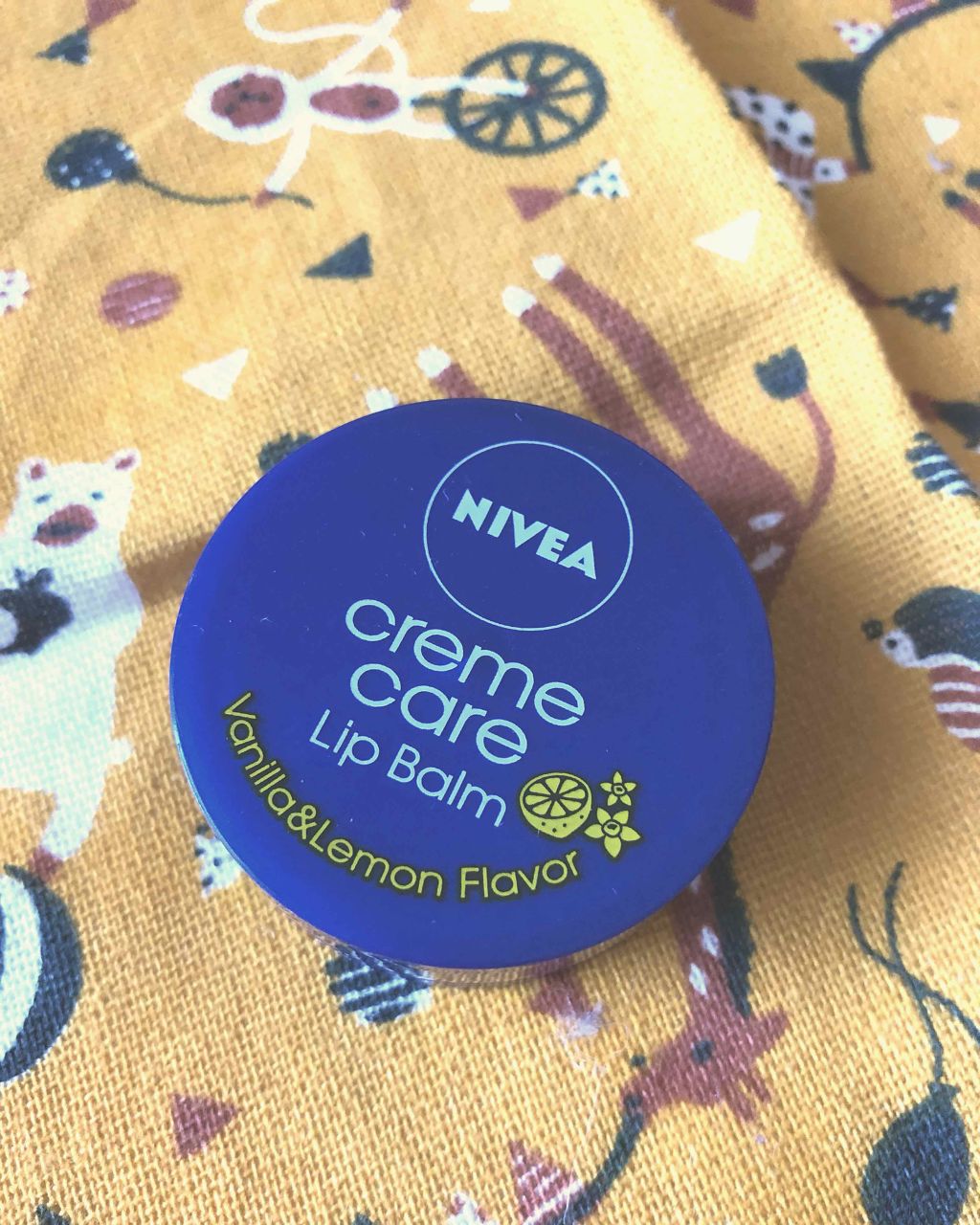 ニベア クリームケア リップバーム バニラ&レモンの香り/ニベア/リップケアを使ったクチコミ（1枚目）