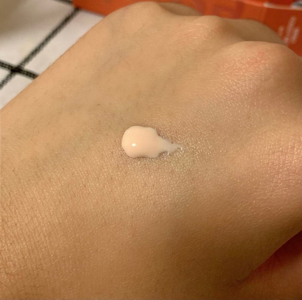 NO WEAR MOIST HUG/espoir/口紅を使ったクチコミ(4枚目)