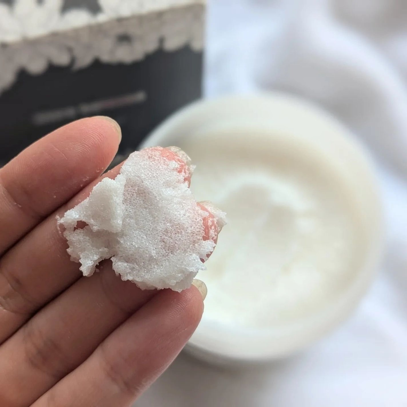 メディケイテッドスクラブ/more beloved/ボディスクラブを使ったクチコミ(3枚目)